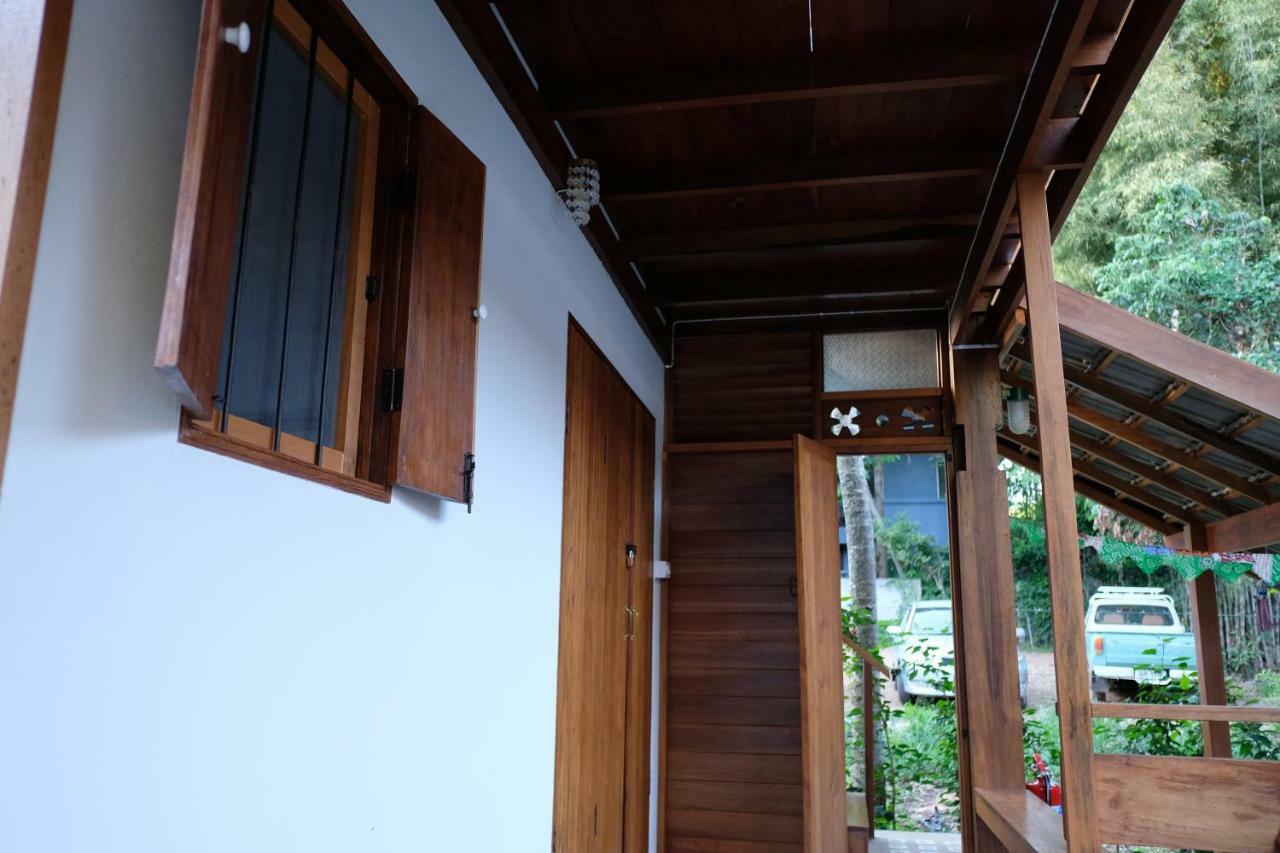Paiyannoi Guesthome Чиангмай Экстерьер фото